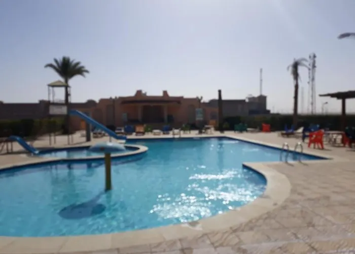 New Vinecia Resort *